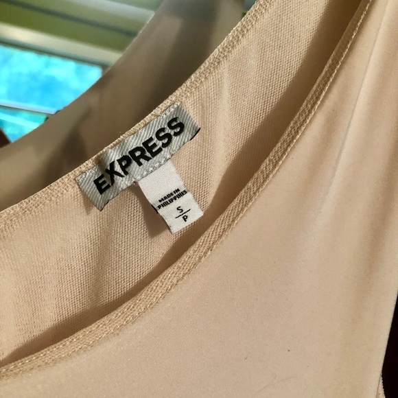 Express shirt. Size: Small - Picture 2 of 2